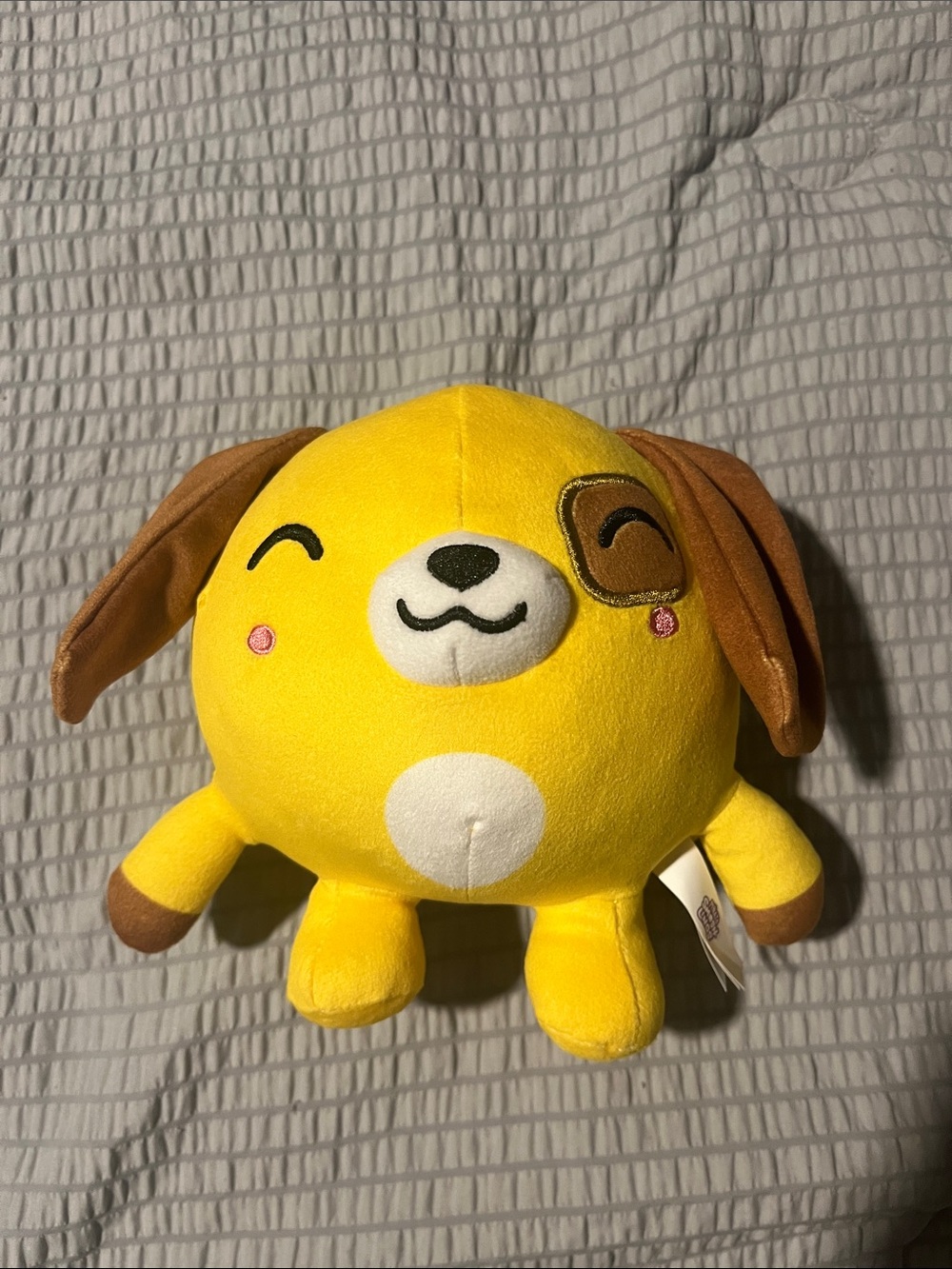 Piñata Smashlings Yellow Dog Plush Stuffed Animal NWOT 8”